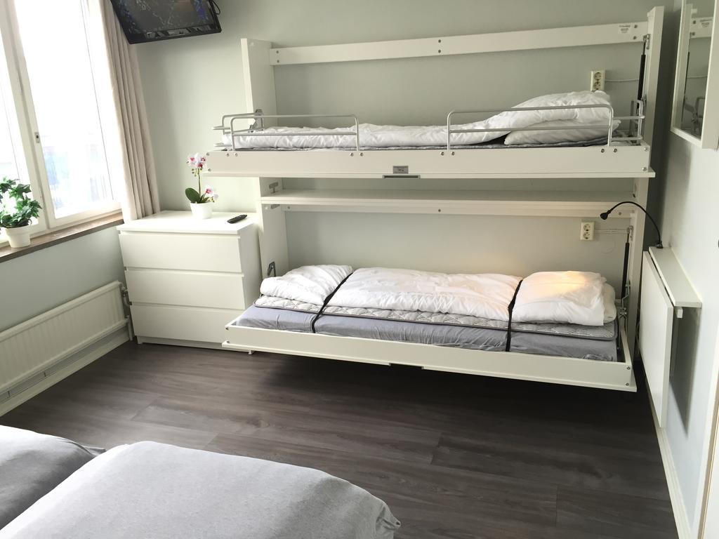 Masthuggsterrassens Hostel Гётеборг Экстерьер фото