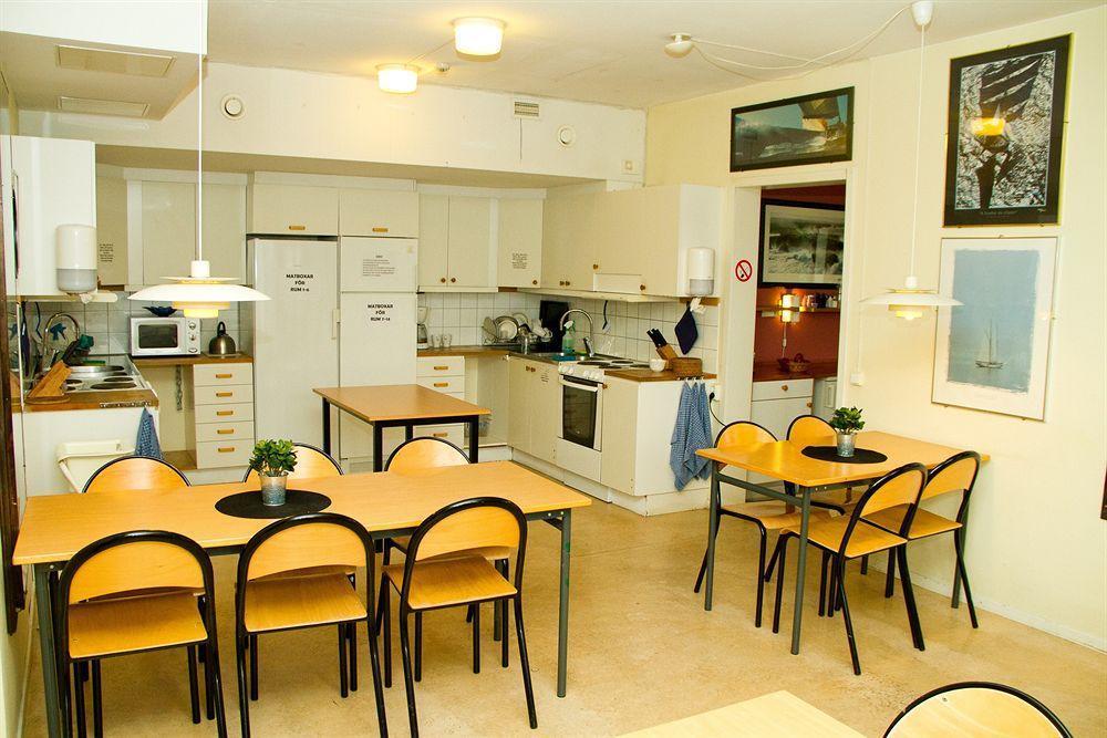 Masthuggsterrassens Hostel Гётеборг Экстерьер фото